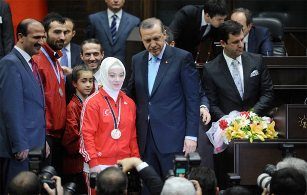 Erdoğan gazete manşetleriyle vurdu - Resim: 4