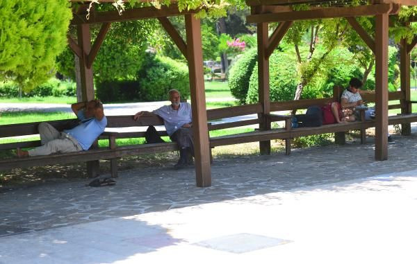 Hafta sonu Adana'da sıcaklık rekor kıracak! Son 92 yılın en sıcak günleri - Resim: 4