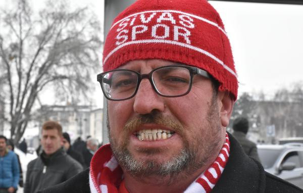 Fenomen simitçi Ahmet patent peşine düştü - Resim: 0