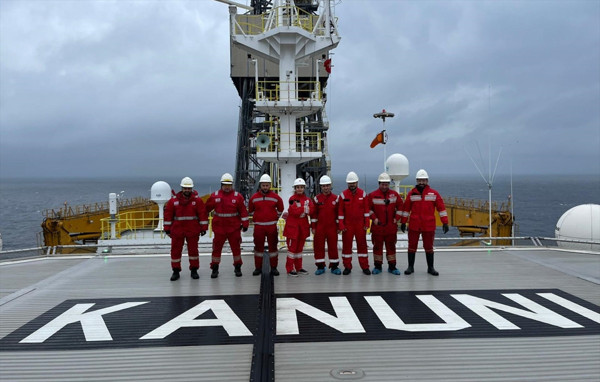 Hayalini gerçekleştirdi! Elinin hamuruyla erkek işine karıştı: Sondajlara imzasını attı - Resim: 0