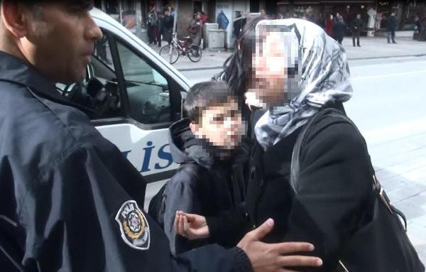 Bu kadınlar neden kavga ediyor? Sebebine çok şaşıracaksınız! - Resim: 3