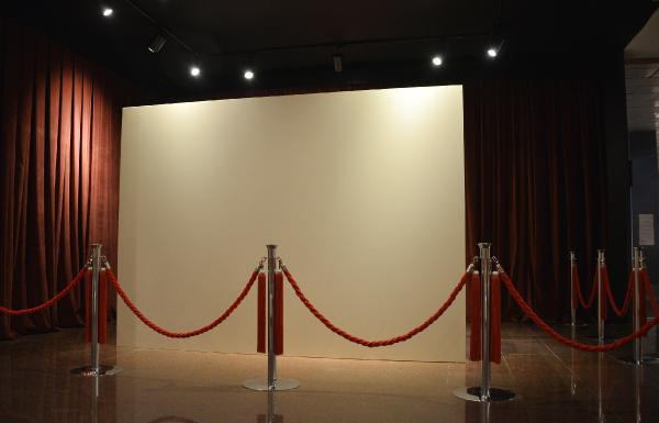 Bu panelin arkasında tarih var ilk fotoğraflar geldi  - Resim: 1