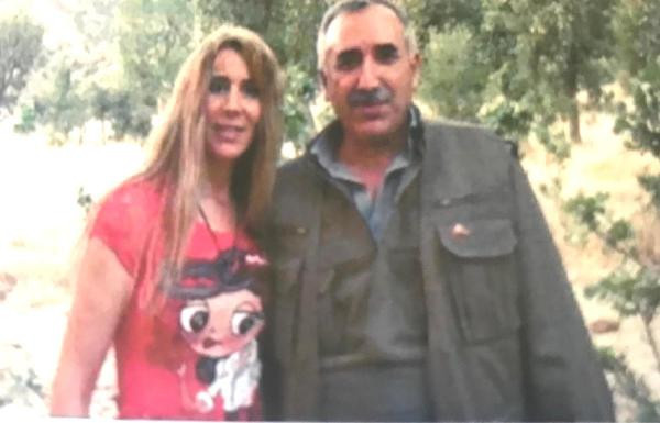 O şarkıcıdan bakın neler çıktı neler! - Resim: 1