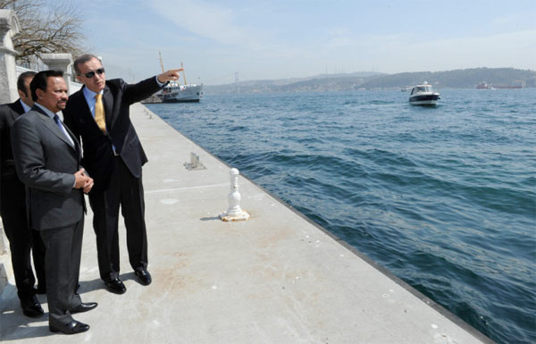 Erdoğan Sultan ile görüştü - Resim: 1