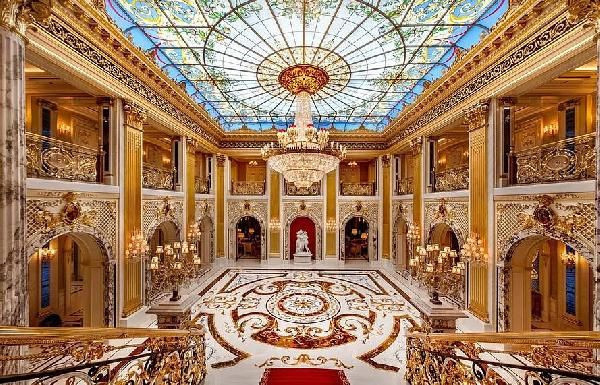 Süper lüks malikane satışa çıkarıldı! İçini görenler hayran kaldı - Resim: 1