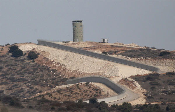 Afrin'de neler oluyor? Paçavralar indi, hendekler kazılıyor - Resim: 4