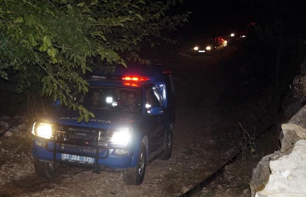 2'si kadın 4 öğretmen 5 saat mahsur kaldı - Resim: 3