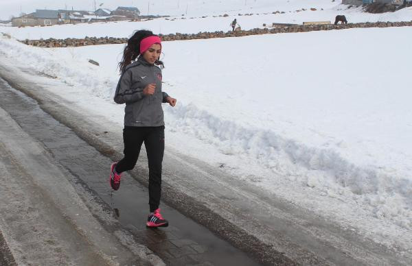 Çobanlık yaparak Avrupa'yı sallamaya hazırlanıyor! - Resim: 3