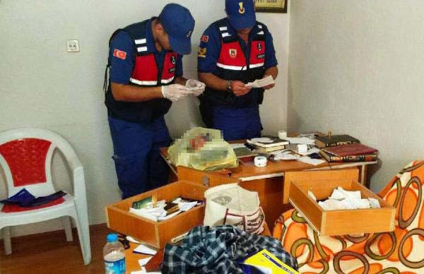 Bartın'da emekli imamın evinden çıkanlar şoke etti! - Resim: 2