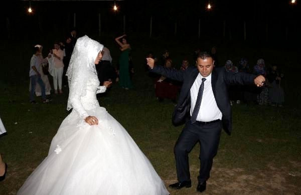 İki gün önce evlenen damat çıldırdı - Resim: 1