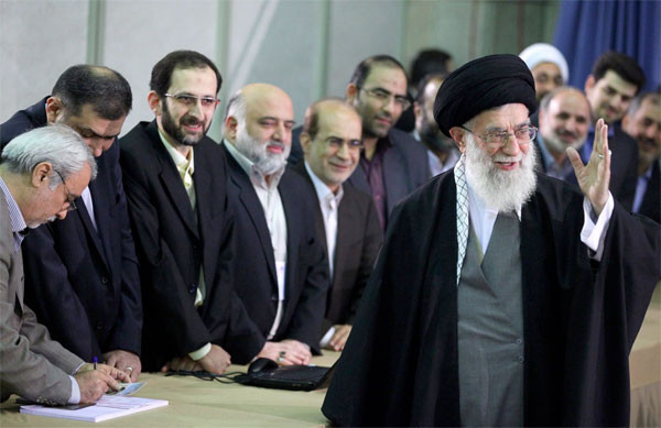 Pervin Ahmedinecad'dan itiraz - Resim: 4