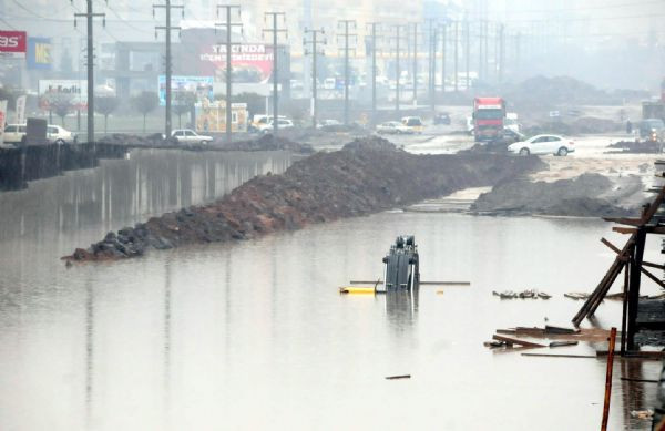 Diyarbakır sulara gömüldü - Resim: 3