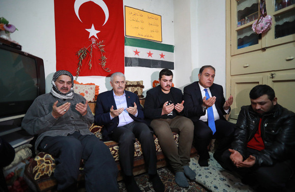 Başbakan Yıldırım'dan anlamlı ziyaret - Resim: 1