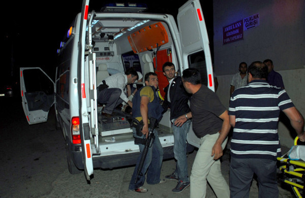 Tunceli'de polise hain saldırı - Resim: 1