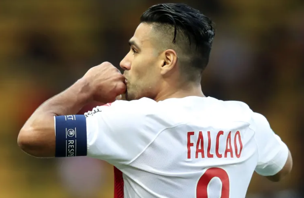 Fatih Terim'e şampiyonluk hediyesi! Golcünün kralı geliyor - Resim: 0