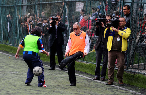 Mecliste müthiş derbi - Resim: 4