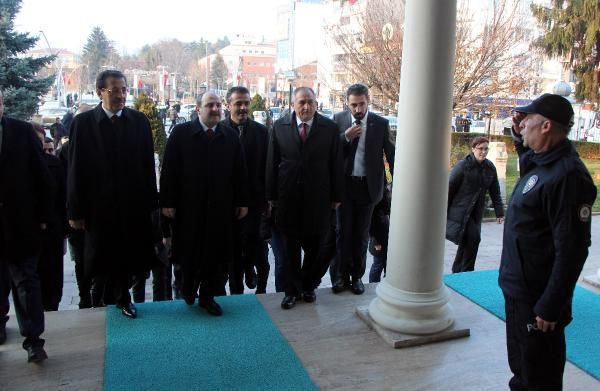 Bakan Varank: Antarktika'da bayrağımızı dalgalandırmak gurur verici - Resim: 2