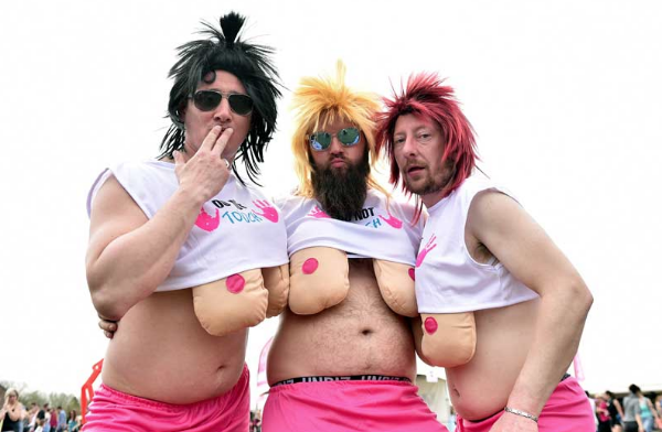 Belçika'da ilginç av! Cinsel oyuncaklar için kapıştılar - Resim: 4