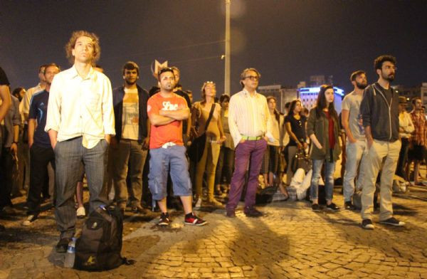 Gezi'de şimdi de bu! Duranadam! - Resim: 3