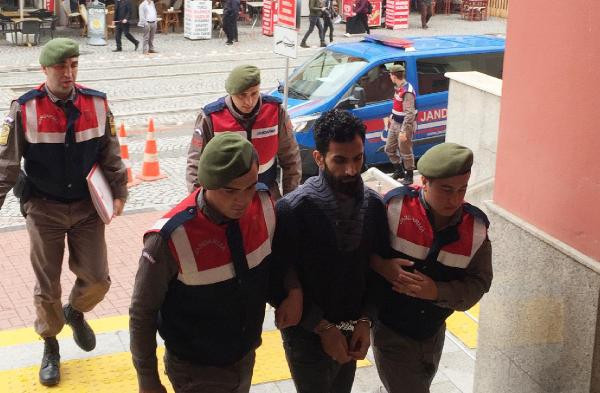 DEAŞ'ın kafa kesen celladı yakalandı! - Resim: 2