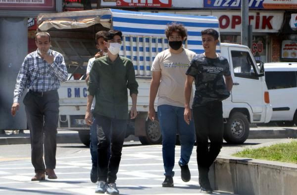 Durum giderek kötüleşiyor! Şanlıurfa'da iki haftada 2 bin 200 ev karantinaya alındı - Resim: 2