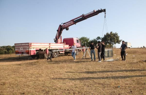 Sosyal medyada 'TIK'lanma çılgınlığı! Kefen giyip canlı canlı gömüldü - Resim: 2