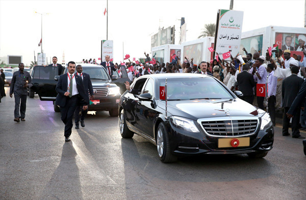 Sudan'da Cumhurbaşkanı Erdoğan'a sevgi seli! - Resim: 2