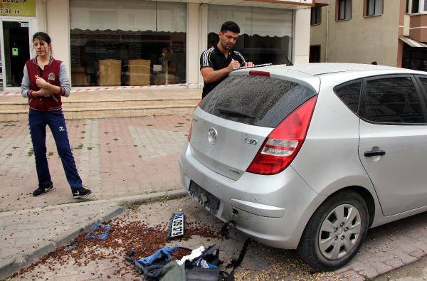 Çevik Kuvvet önünde panik! Bakın kimin çıktı - Resim: 3