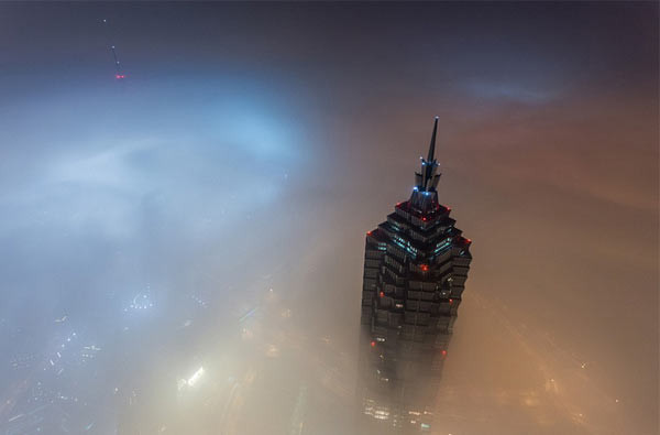 Çılgın Ruslar bakın nereye tırmandı! - Resim: 2