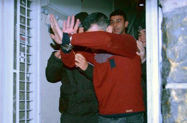 Adana'da tartıştığı sevgilisini tabancayla yaraladı - Resim: 0