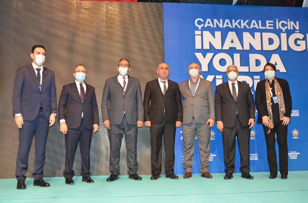 Çanakkale'de Fatih Özcan CHP'den istifa etti AK Parti'ye geçti - Resim: 0