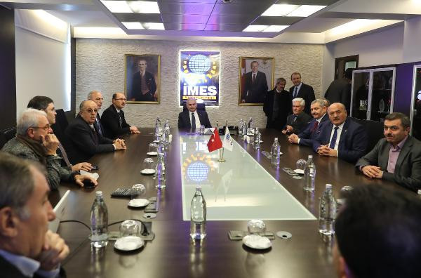 Binali Yıldırım İMES'te sanayicilerle bir araya geldi - Resim: 1