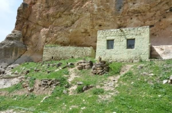 Batman'da yıllardır adak adadıkları Abuzer Gaffari Türbesi'nden bakın ne çıktı! - Resim: 3