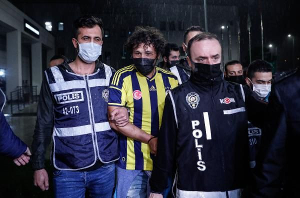 Çiftlik Bank dolandırıcısı Fenerbahçe forması  giydi! Rıdvan Dilmen ve Fenerbahçe ayağa kalktı - Resim: 1
