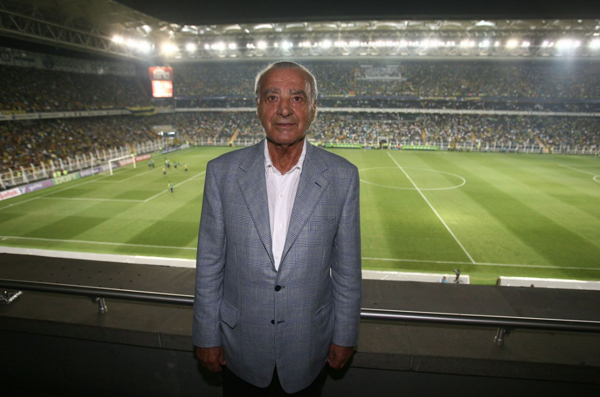 Fenerbahçe’nin eski futbolcusu Şeref Has hayatını kaybetti - Resim: 0