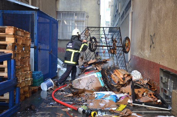 Ordu'da yaşlı adamın ekmek teknesi küle döndü - Resim: 0