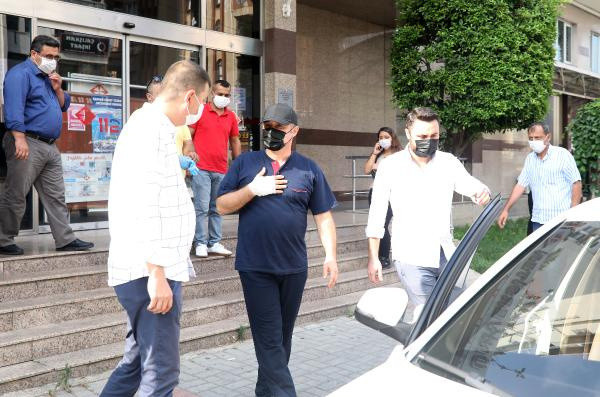 Koronavirüsü yenen Alanya Belediye Başkanı Adem Murat Yücel taburcu edildi - Resim: 0