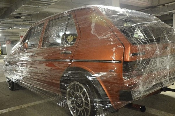 Böylesi ilk kez görüldü arabasını hergün... - Resim: 2