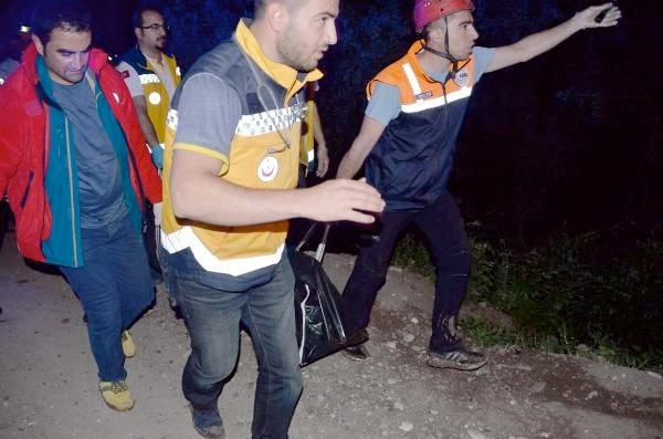 Diyarbakır'da PKK kanlı tarihinin en büyük bombalı saldırısı - Resim: 1