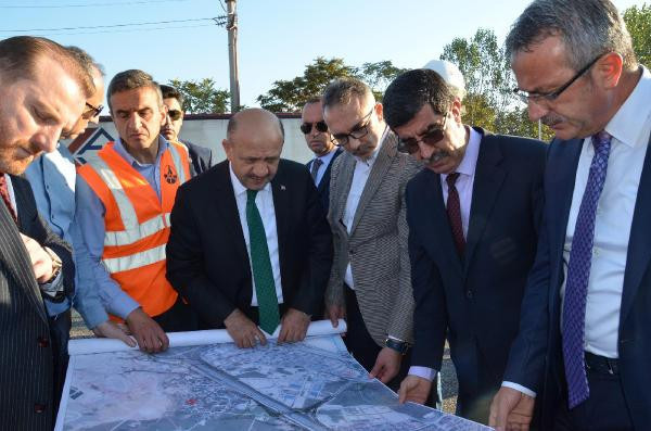 Başbakan Yardımcısı Işık küplere bindi: Sizi bir yere yazdık - Resim: 2