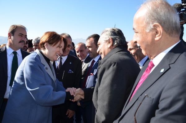 Meral Akşener'den bomba sözler: Yapmazsam gelir evimi taşlarsınız - Resim: 3
