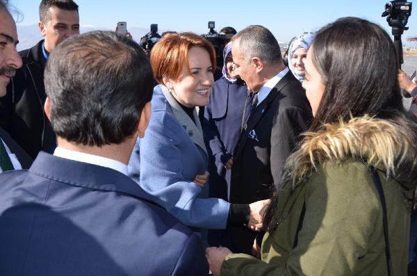 Meral Akşener'den bomba sözler: Yapmazsam gelir evimi taşlarsınız - Resim: 4