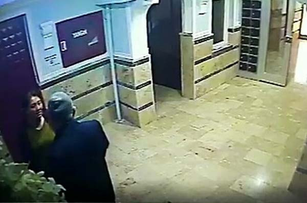 Böyle çakallık görülmedi! Cinsel organına dokun köşeyi dön - Resim: 3