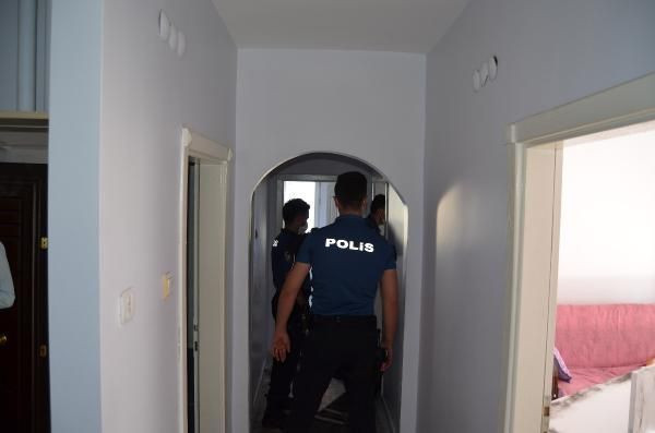 Boşanma aşamasındaki eşini çocuklarının gözü önünde katletti - Resim: 3