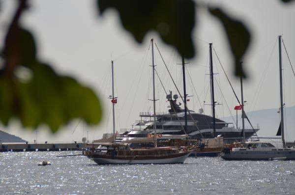 Ultra lüks yat Bodrum'a geldi! 190 bin litre mazot aldı - Resim: 3