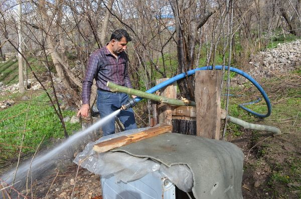 Şırnak'a dönüp kendisi elektrik üretti! Görenler şaşkına döndü - Resim: 2