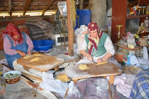 120 yumurtayla yapılıyor kilosu 45 TL'ye satılıyor! Antalya'ya sipariş yağıyor - Resim: 3