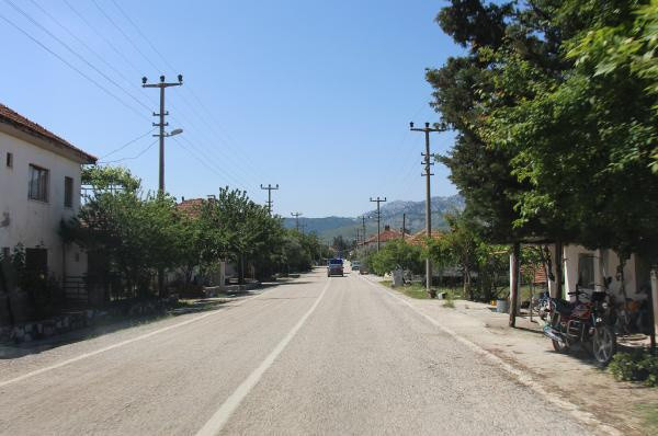 Korktuğumuz başımıza geldi! Burdur'da koronavirüslü berber 150 kişiyle temas kurmuş - Resim: 2