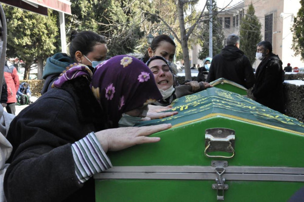 Eskişehir'de bu acıya yürek dayanmaz! Fenalık geçirdi gözyaşları sel oldu - Resim: 0