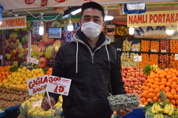 Tezgahlara çıktı kilosu 50 TL! Eskişehir'de kapış kapış satılıyor - Resim: 0